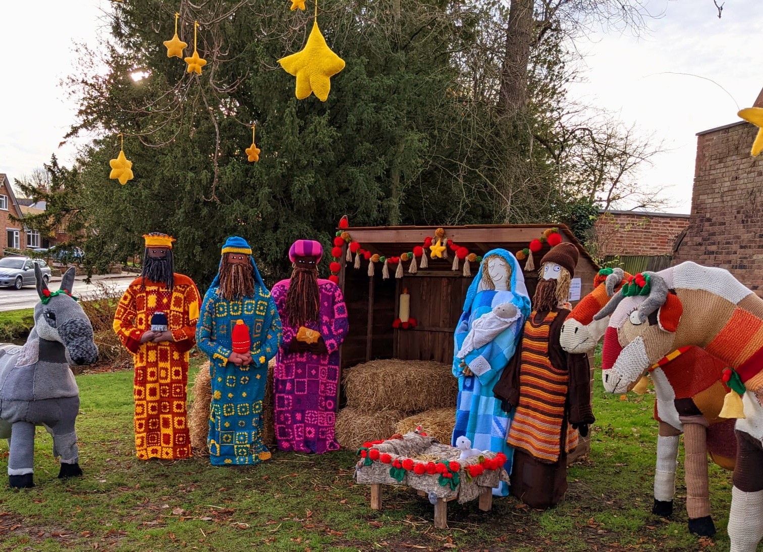 Cosby's Christmas Yarn Bomb